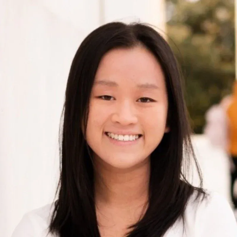 Headshot of Amanda Gao